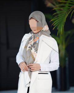 روسری ابریشم توییل