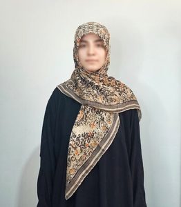 روسری کشمیری نخی