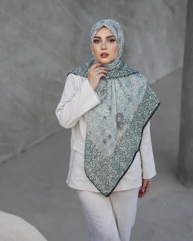 ac07de18-cd78-4815-b580-4641e5146eb9 روسری گارزا