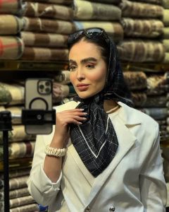 روسری سیا اسکارف