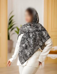 روسری نخی وال