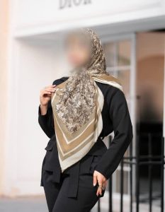 روسری وال نخی
